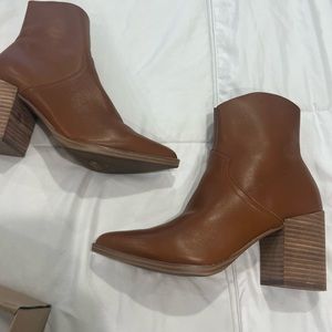 Steve Madden cate heel boot 8.5